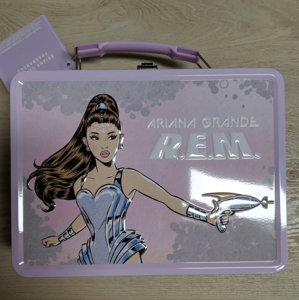 Ariana Grande R.E.M Perfume Metal Lunch Box Lunchbox Limited Collectors Edition.